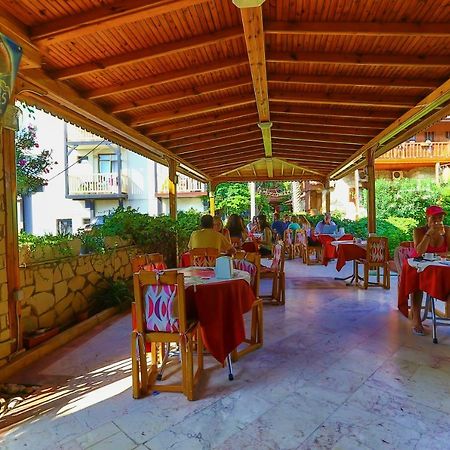 Hotel Villa Oenemli Сиде Екстериор снимка