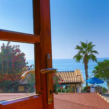 Hotel Villa Oenemli Сиде Екстериор снимка