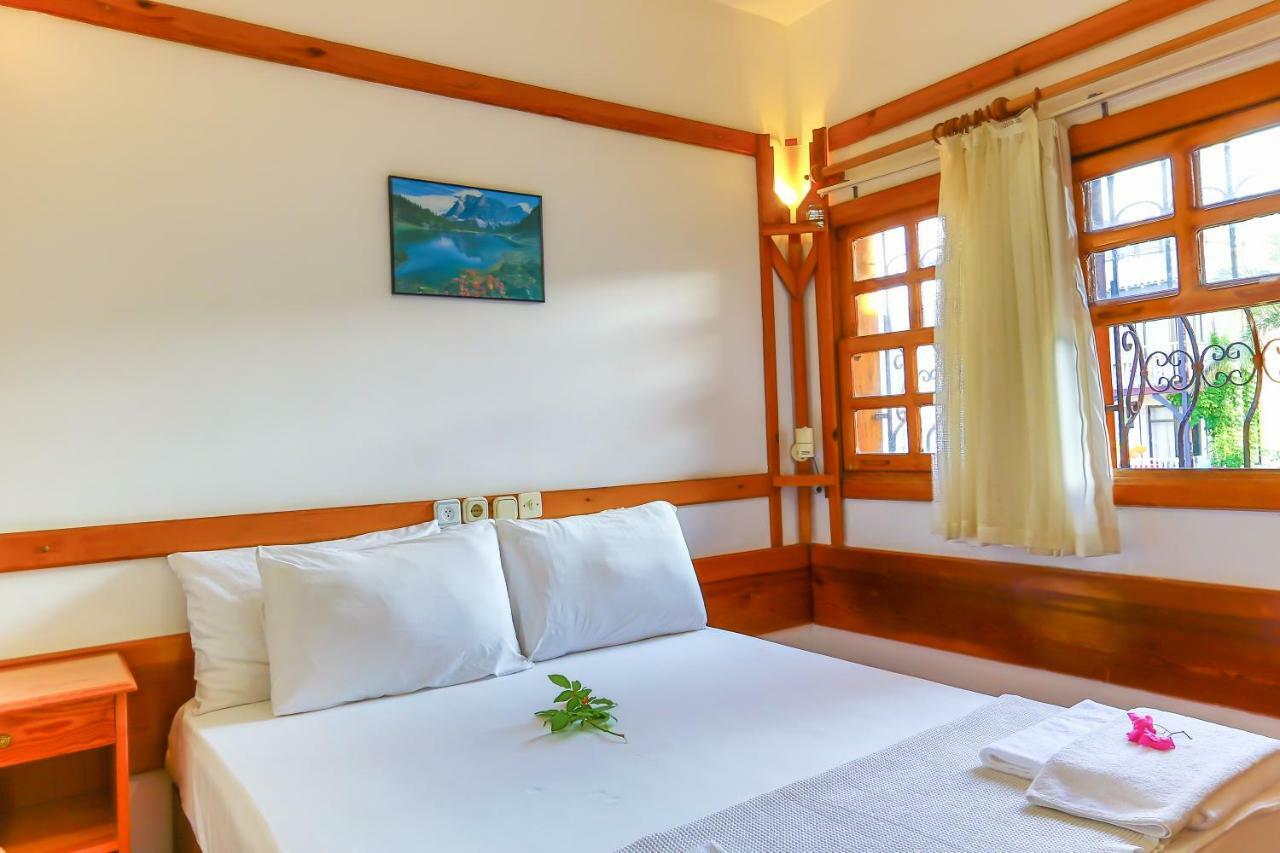 Hotel Villa Oenemli Сиде Екстериор снимка