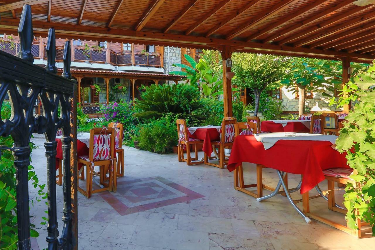 Hotel Villa Oenemli Сиде Екстериор снимка