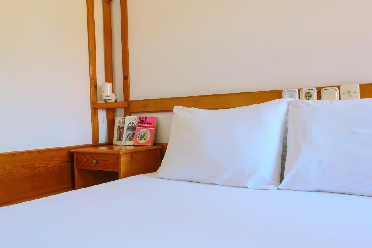 Hotel Villa Oenemli Сиде Екстериор снимка