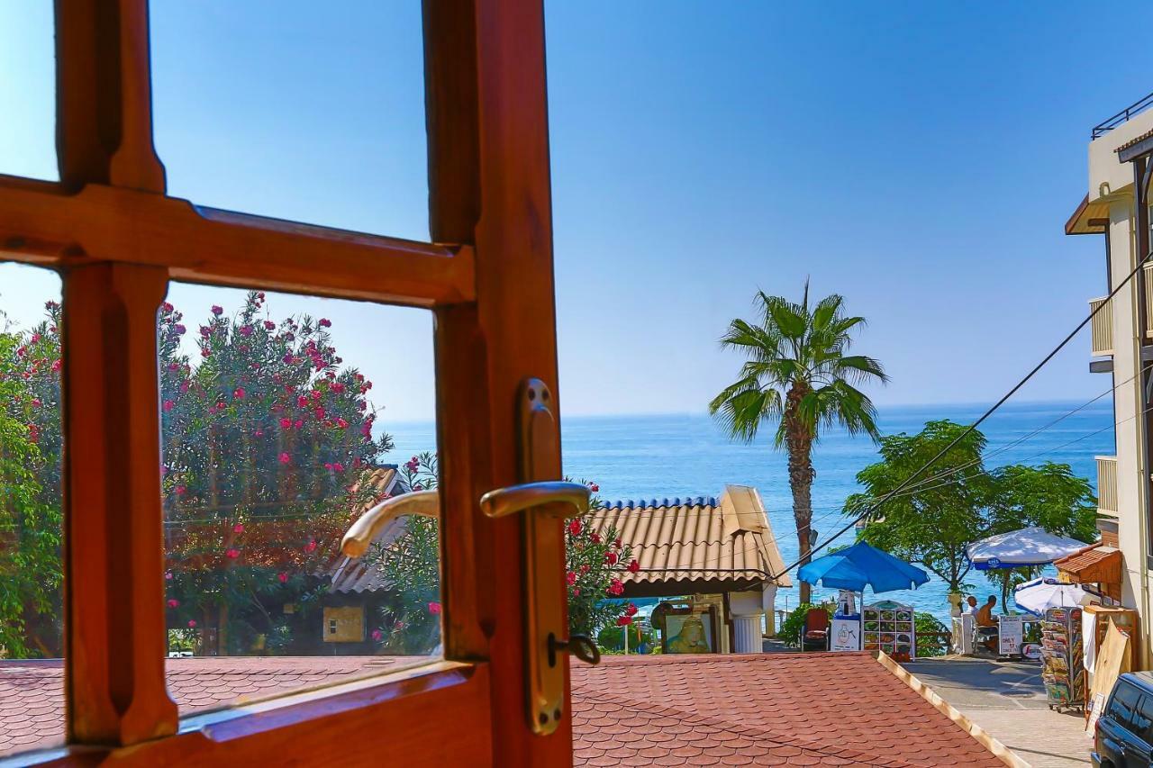 Hotel Villa Oenemli Сиде Екстериор снимка